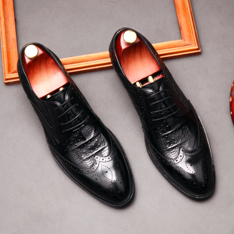 Luxe hommes chaussures en cuir véritable à lacets bout pointu noir marron Brogues oxford hommes chaussures habillées bureau de mariage chaussures formelles hommes