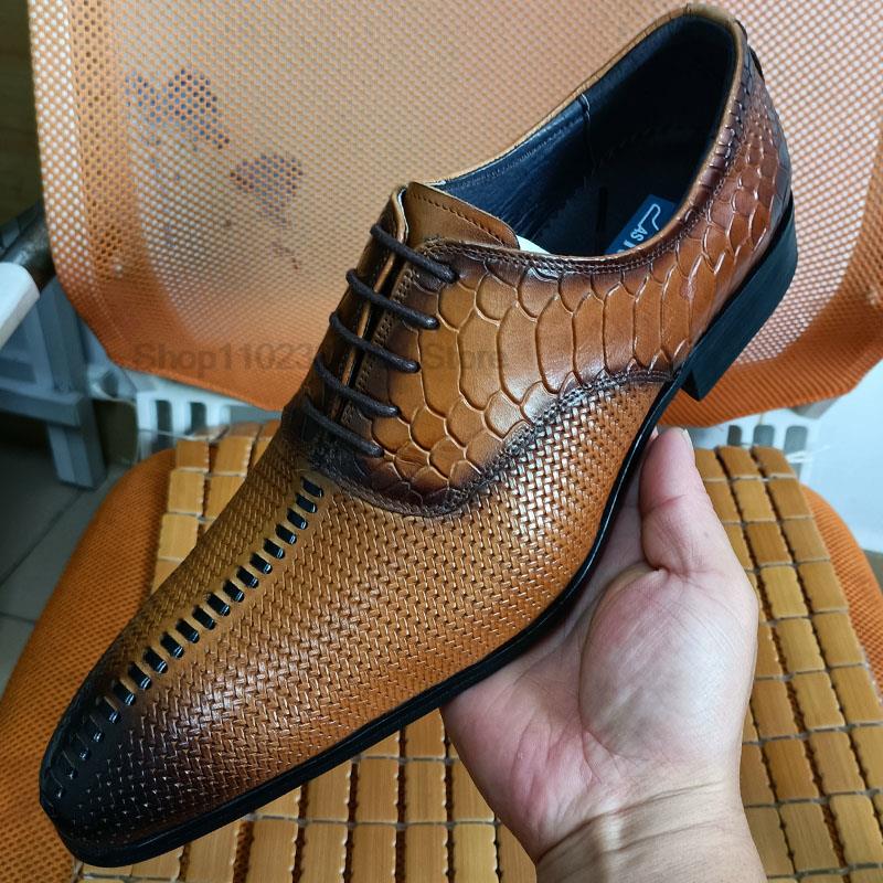 Büyük Boyut 6-12 Oxfords Orijinal Deri Erkekler Ayakkabı Yılan Desen Moda Sıradan Saçlı Ayak Parçacağı Formal İş Erkek Gelinlik Ayakkabı