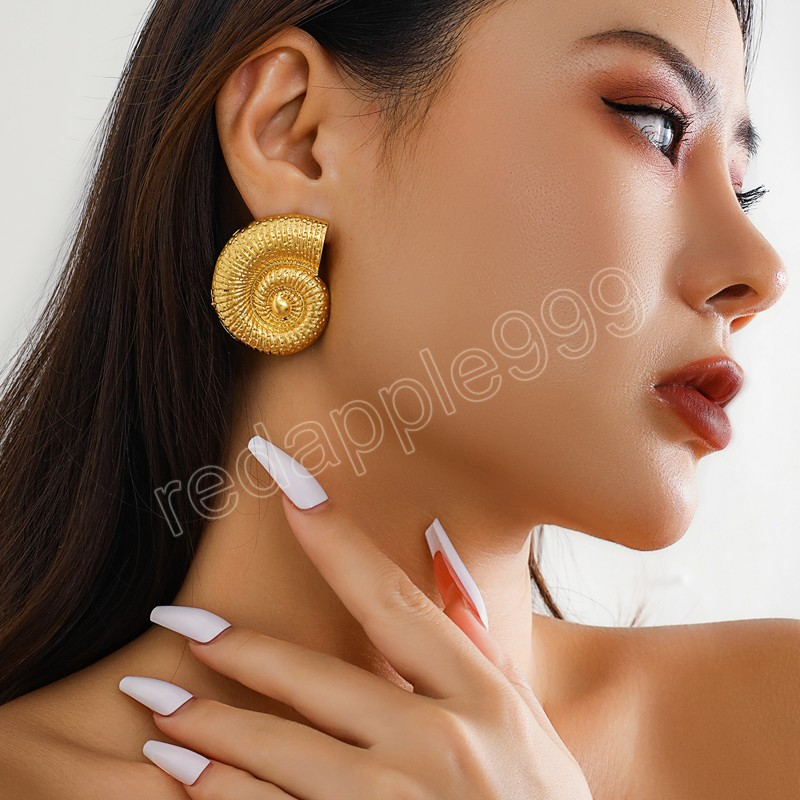 Desinger Big Conch Metal Shell Studs For Women Trendy Charms Daminie Biżuteria Moda Kobieta