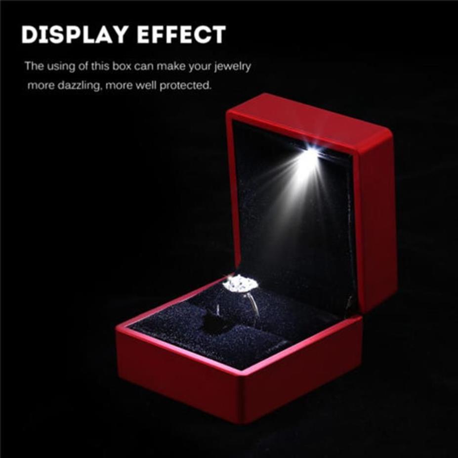 Créatif avec lumière LED boîte à bijoux affichage anneau pendentif petit cadeau exquis surprise couleur unie simple mode personnalité 273q