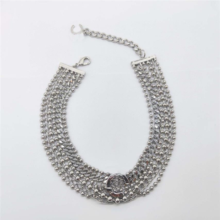 2022 Collana con pendente di fascino di alta qualità con design girocollo perline a sei strati in color platino placcato gioielli da sposa da donna206O