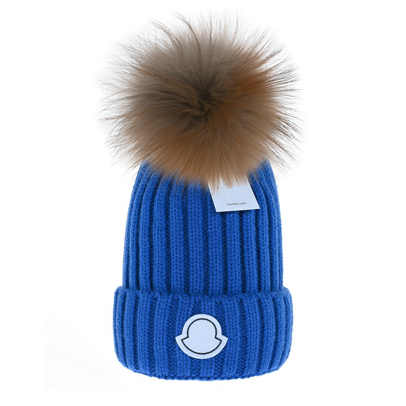 Beanie Cap Mens Designer Buckte Hats New Fashion Женщины Женщины теплые зимние шапочки Большой искусственный мех Poms Poms Hapble Hat Outdoor 8667