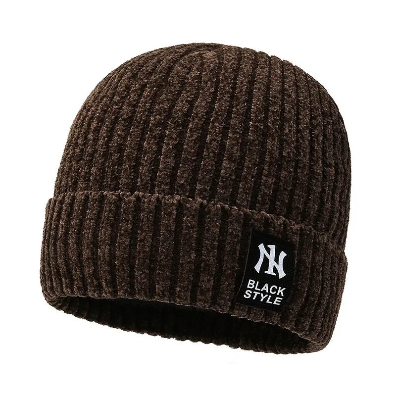 Autumn and winter new men`s knitted hats winter ski cycling windproof warm hats men`s and women`s woolen hats over hats