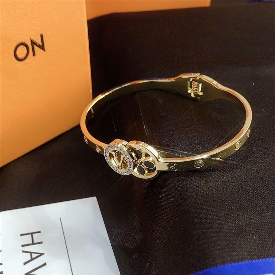 Pulseira banhada a ouro 18k, pulseira de aço inoxidável simples, designer de cristal, carta da sorte, pulseiras de casamento femininas, presente2070