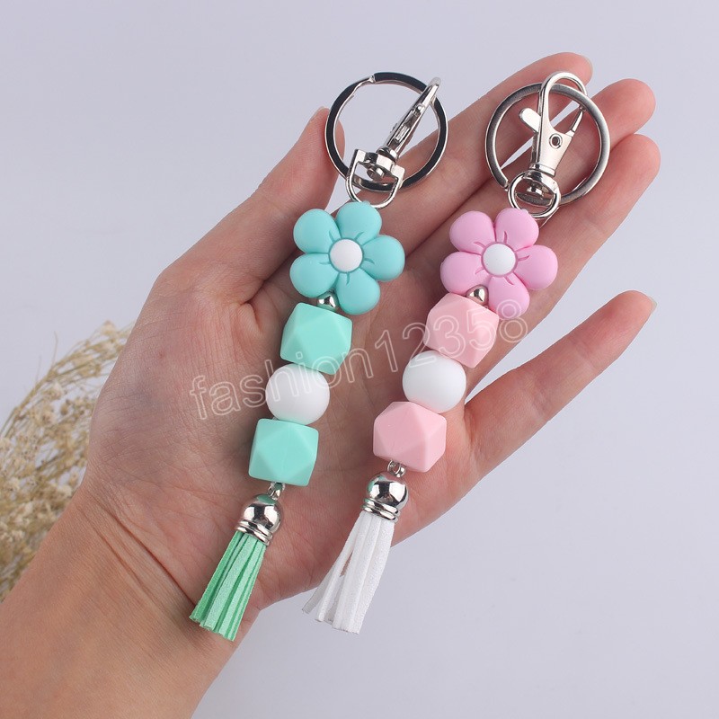 Colorful Cartoon Flower Handmade Beaded Silicone Key Chains Beaded Tassel Keyring Women Men Car Bag Pendant Key Chains