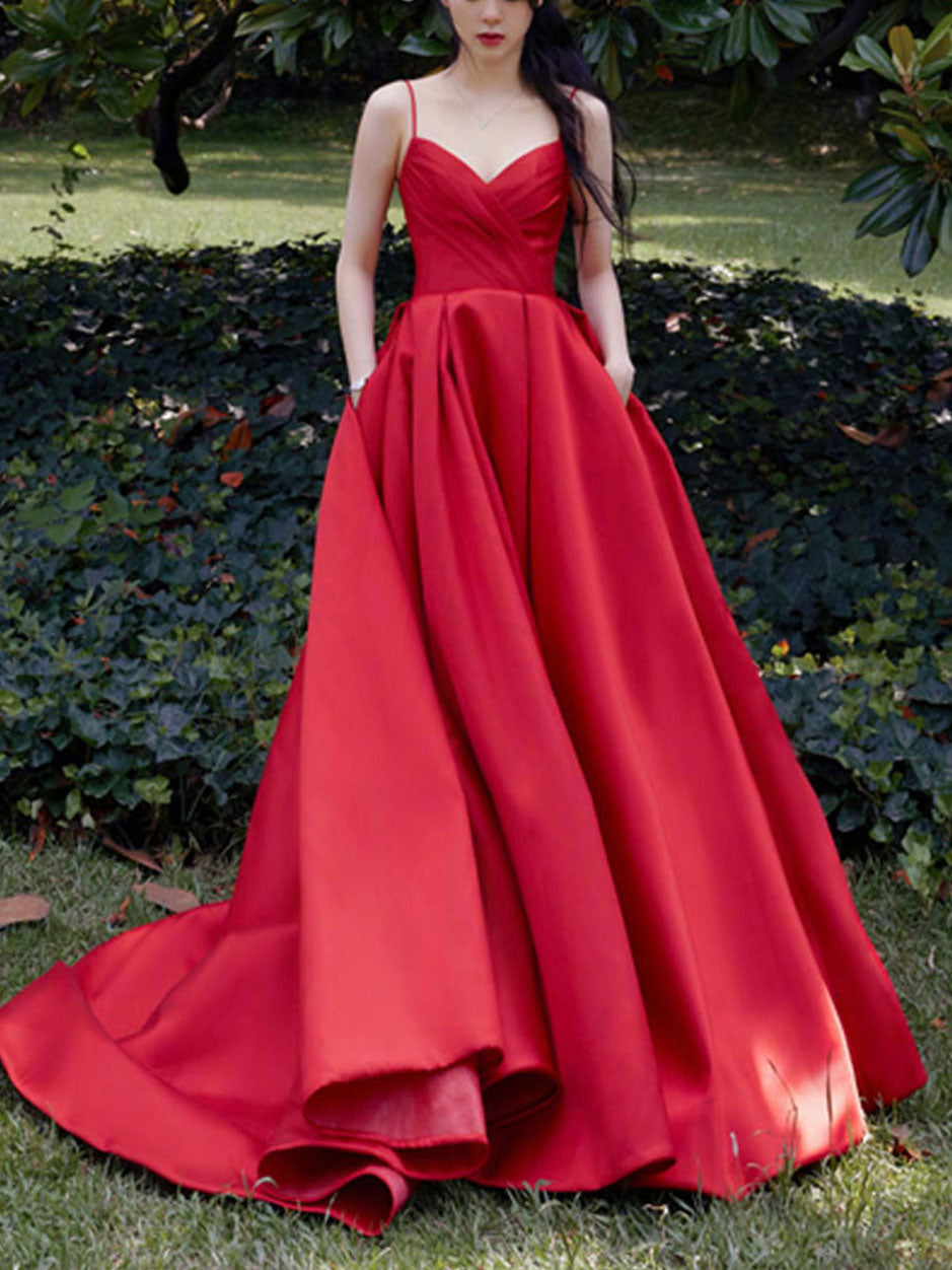 Elegante lange rote Ballkleider mit V-Ausschnitt und Taschen, A-Linie, Satin, Spaghettiträger, Sweep-Zug, plissiertes Partykleid, Maxi-formale Abendkleider für Damen