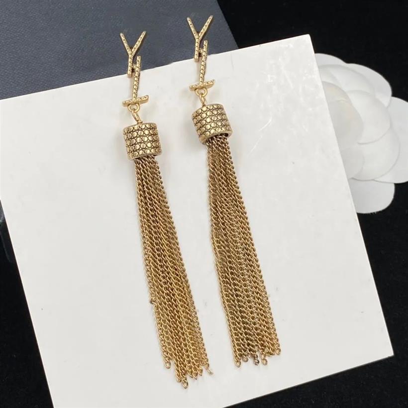 Classic Stud Fashion Designer Dangle Chandelier Tassles boucles d'oreilles pour dame femmes fête amoureux de mariage cadeau bijoux de fiançailles pour B240o