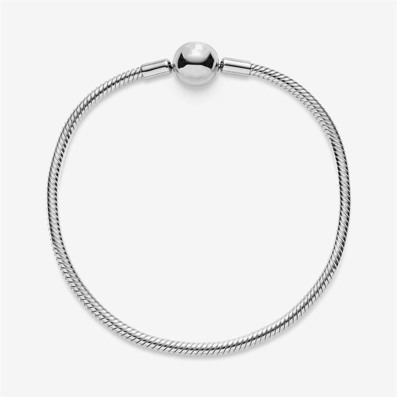 Nowe momenty 925 Sterling Srebrny klasyczny elegancki łańcuch węża Bransoletka Fit Authentic European Dangle Charm for Women Fashion Diy Jewel188o