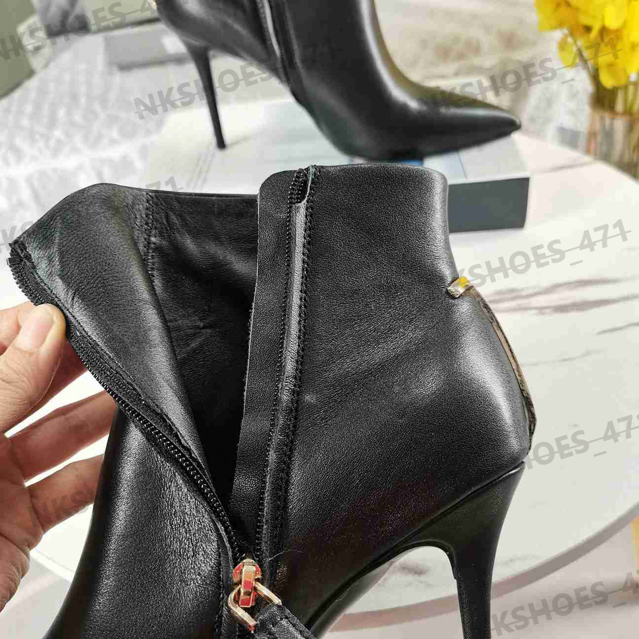 Designer Boots High Quality Pointed Toe Women Short Boots Fashion Brand Spring and Autumn Calf Leather Pointed Toe Stiletto Heel Side Zipper Classic Martin Boots