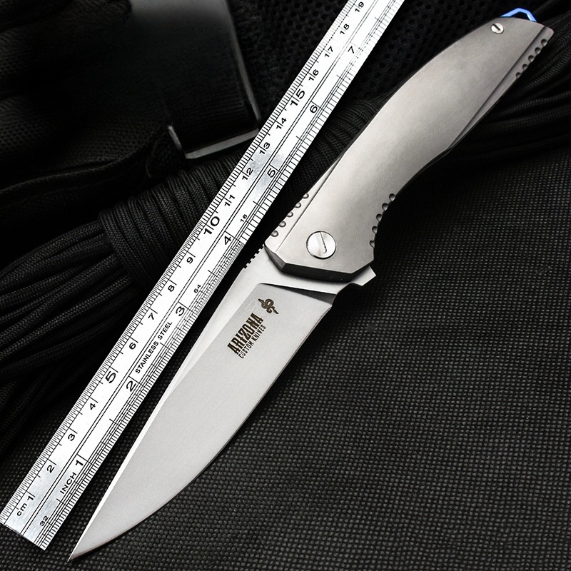 High hardness Folding knife outdoor portable self-defense Outdoor knife knife sharp high hardness survival sharp easy to carry tool