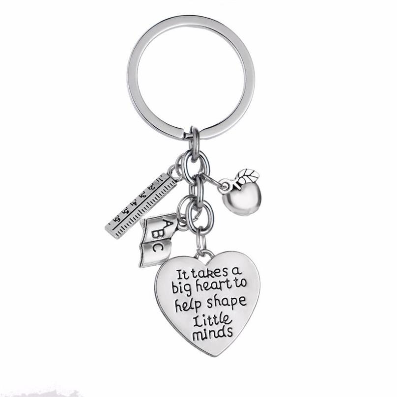 Charms en métal Porte-clés Il faut un grand cœur pour aider à façonner les petits esprits Porte-clés BPPLE Règle ABC Lettres Enseignants Porte-clés Ri257d