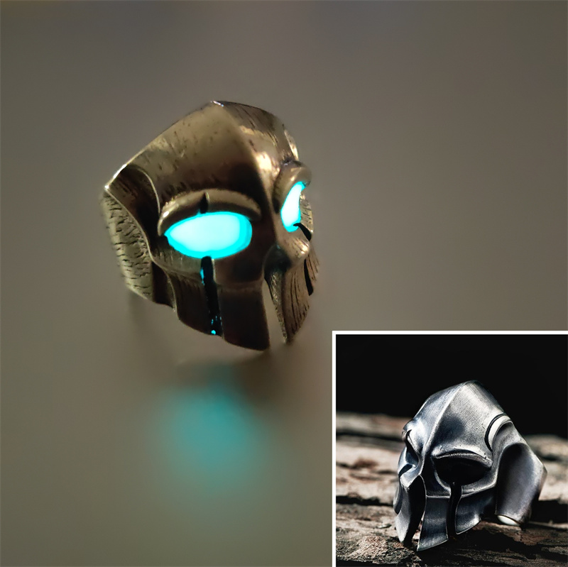 Glow Ring Men's Good Quality Stainless Steel Punk Gothic Skull Eye Fashion Trend Biker Ring Skull Jewelry