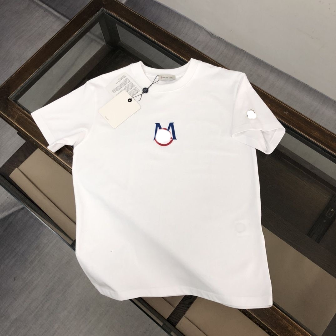 Marques célèbres Hommes Polos Design Monclair T-shirt Veste de printemps Mon Tees Vacances à manches courtes Lettres décontractées Impression Monclear 7433 9137