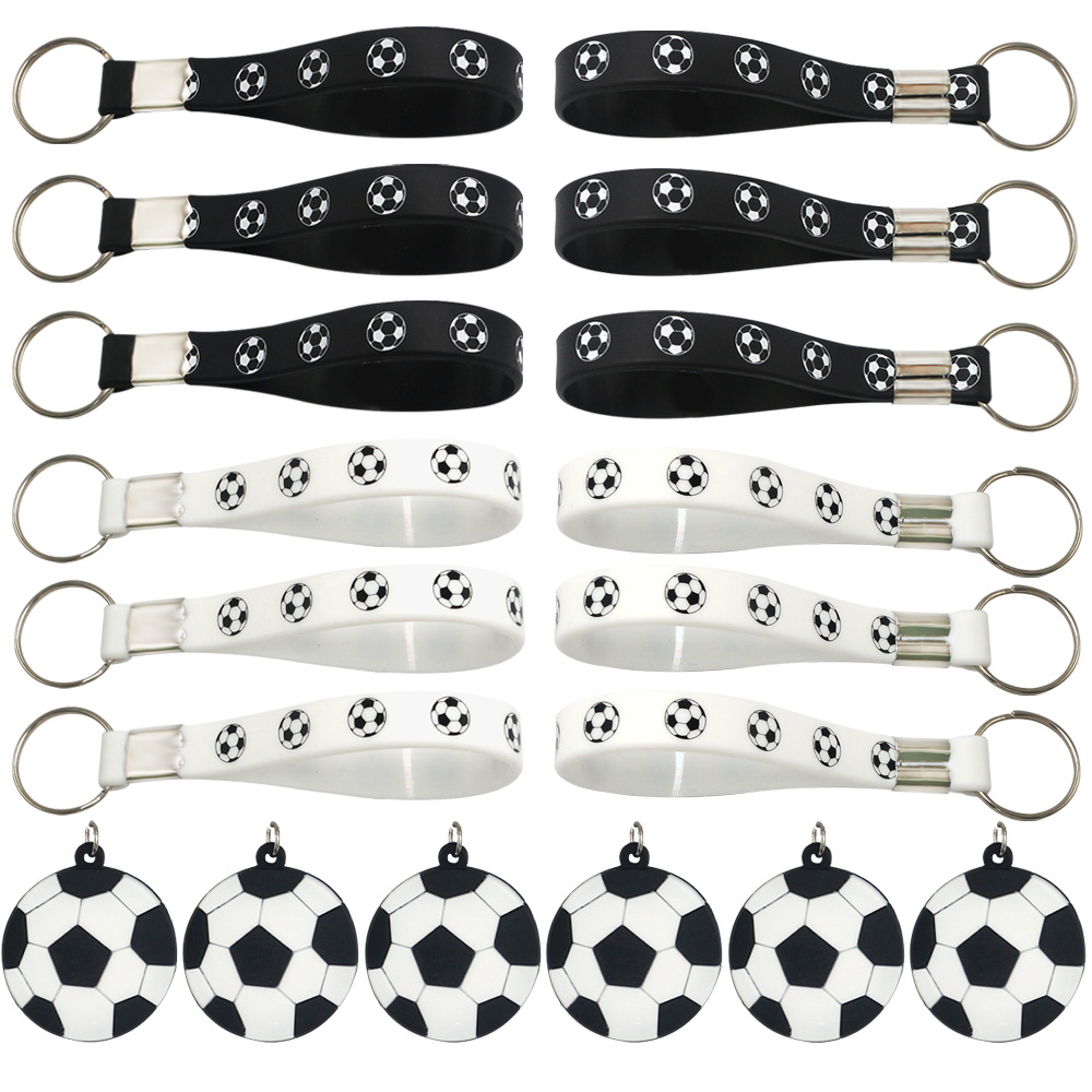 Wholesale Sports Keychains Football Key Ring Silicone Wrist Keychain Student Gift Fashion Accessories Key Chains