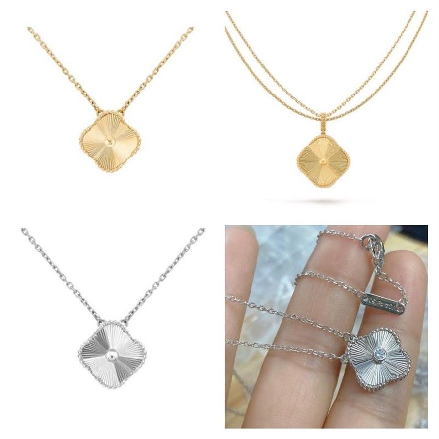 Four Leaf Clover Necklace Designer Jewelry Set Frivole Pendant Necklaces Bracelet Stud Earring Gold Silver Mother of Pearl Flower 192l