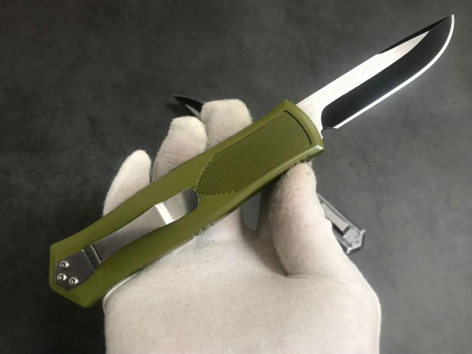 Micro Tech Ghost Head Double Action Auto Knife 3.858 