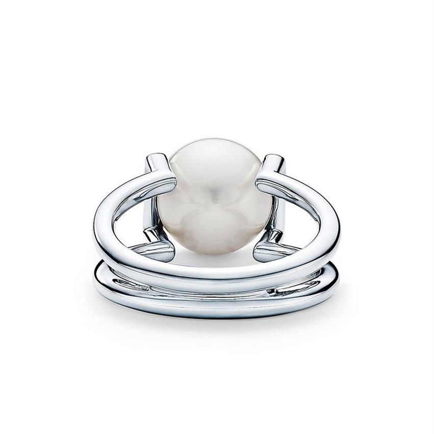 Europeiska märke guldpläterade hardwear ring mode pärla ring vintage charms ringar för bröllopsfest finger kostym smycken storlek 6-8233n