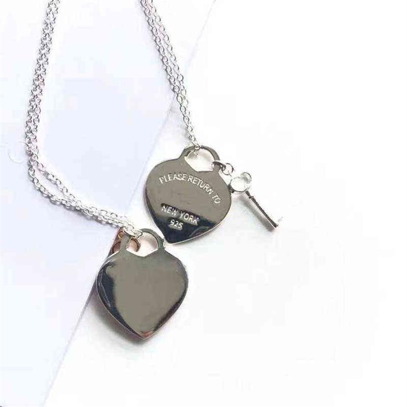 100% S925 Sterling Silver Heart & Key Pendant Trendy Necklaces Women Original Romance High-End Jewelry Valentine Gift H1221246m