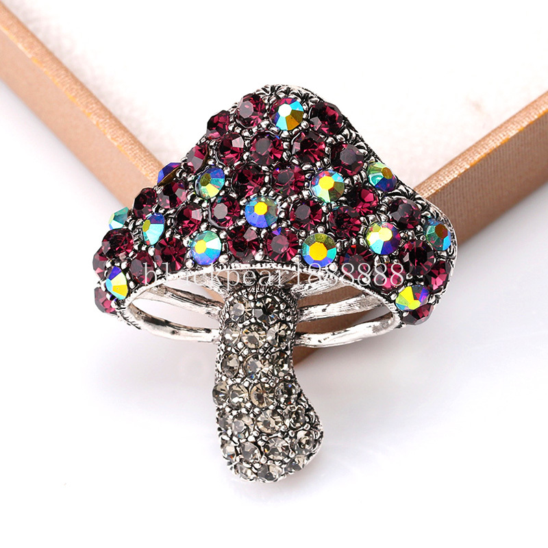 Rhinestone Mushroom Brooches for Women Unisex Crystal Vegetables Plant Pin Gift Dress Coat Clothing Accesories Party Jewelry
