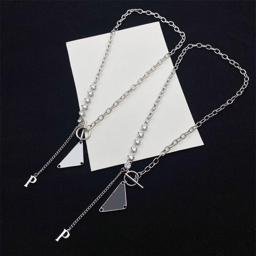 Designer Ladies Fashion Necklace Triangle Pendant Necklace Unisex Party Wedding Couple Gift Jewelry With Box293K