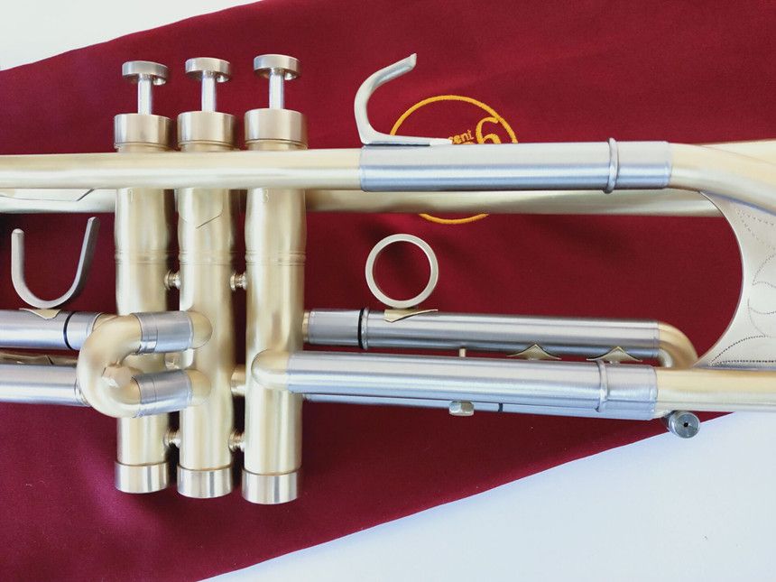 2023 Vincent New Trumpet B Flat Trumpet LT197GS-77 Musikinstrument tyngre guldplätering av trumpet som spelar Musi