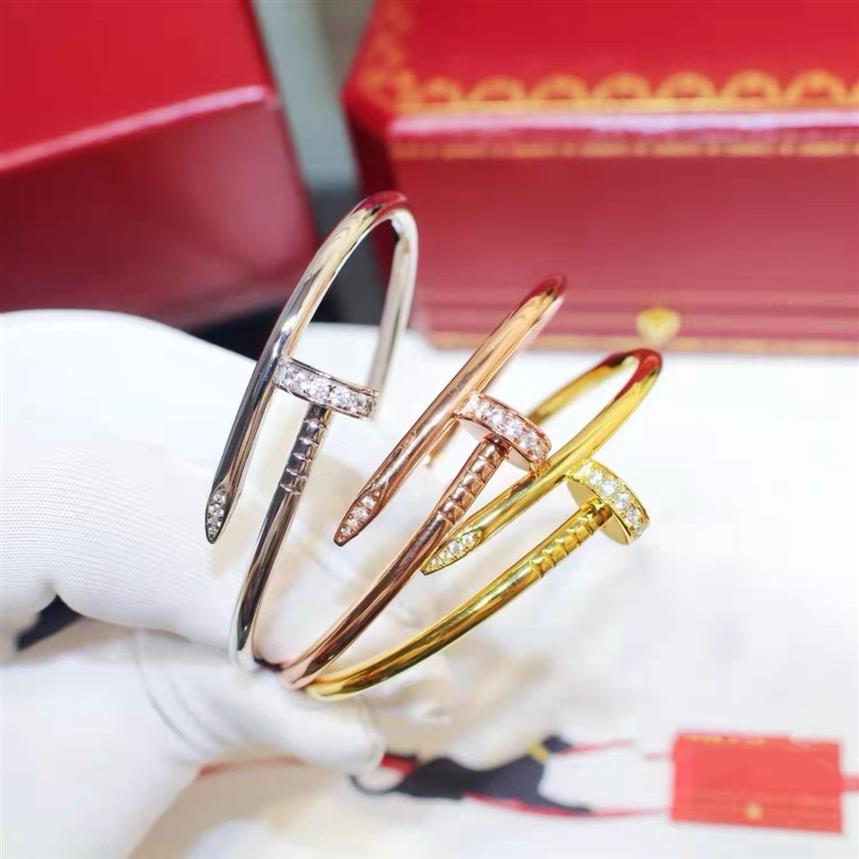 Projektanci mody bransoletki Charm Bangle Jewelry Wysokiej jakości klasyczna bransoletka męska Niedodręczne biżuterii Prezent dla mężczyzn i WOM204C