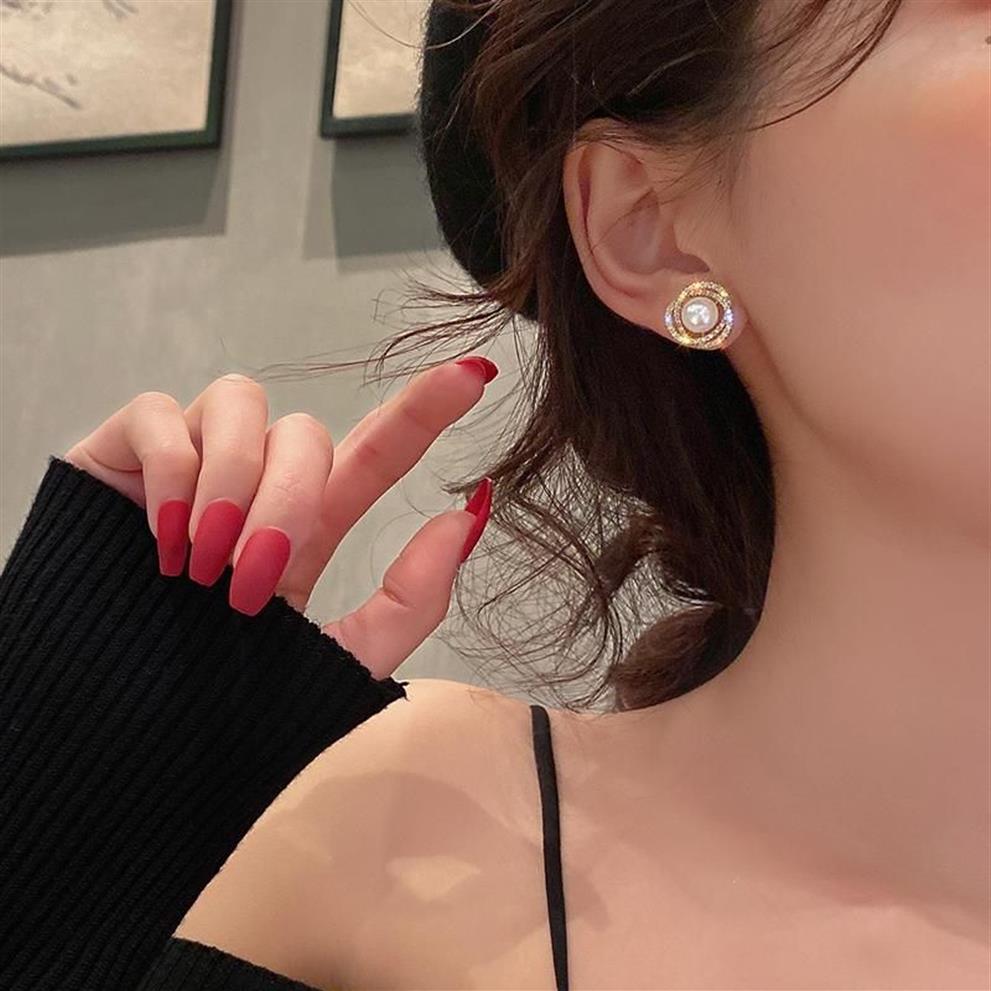 Stud Koreaans Ontwerp Mode-sieraden Prachtige Zirkoon Ed Bloem 14K Gouden Oorbellen Elegante Vrouwen Parel Prom Party EarringsStud S242h