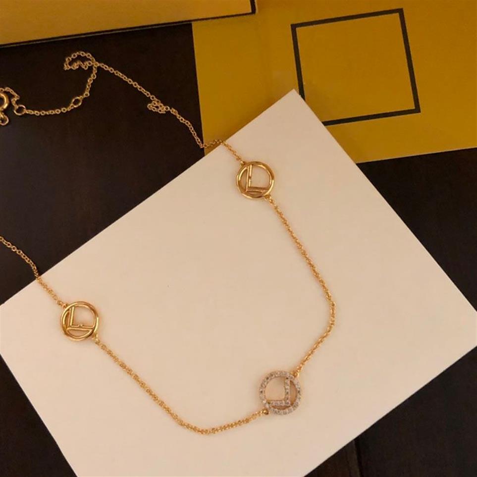 Tre bokstav f halsband bokstav 18k guldkedjan halsband design för kvinnors damer bröllopsfest juvelera hela märkes krage306E