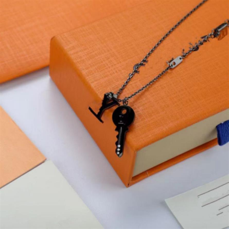 Briefketting met sleutelhanger ketting mode-persoonlijkheidsketting voor mannen en vrouwen254B