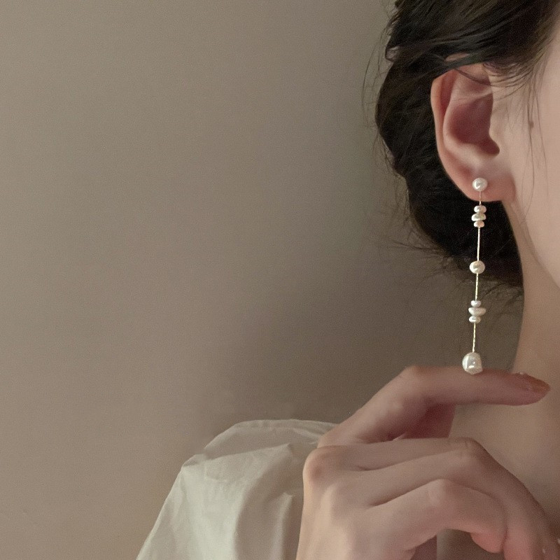 Retro oregelbunden sötvatten pärla lång droppörhängen för kvinnor 14 k guldpläterad kopparkedja tofs örhänge oorbellen