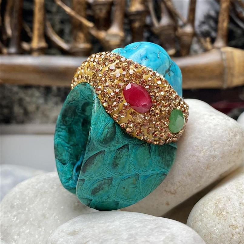 Anelli di banda fatti a mano coperta Ruby Emerald Turquoise Ring Ladies Gioielli esagerati in Europa e America 221114285W