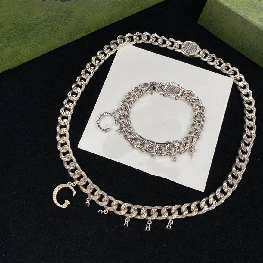 Buchstaben-Designer-Halskette, Kettenhalsband für Unisex-Armbänder, Goldkettenversorgung, Edelstahl-Charm-Armband188B