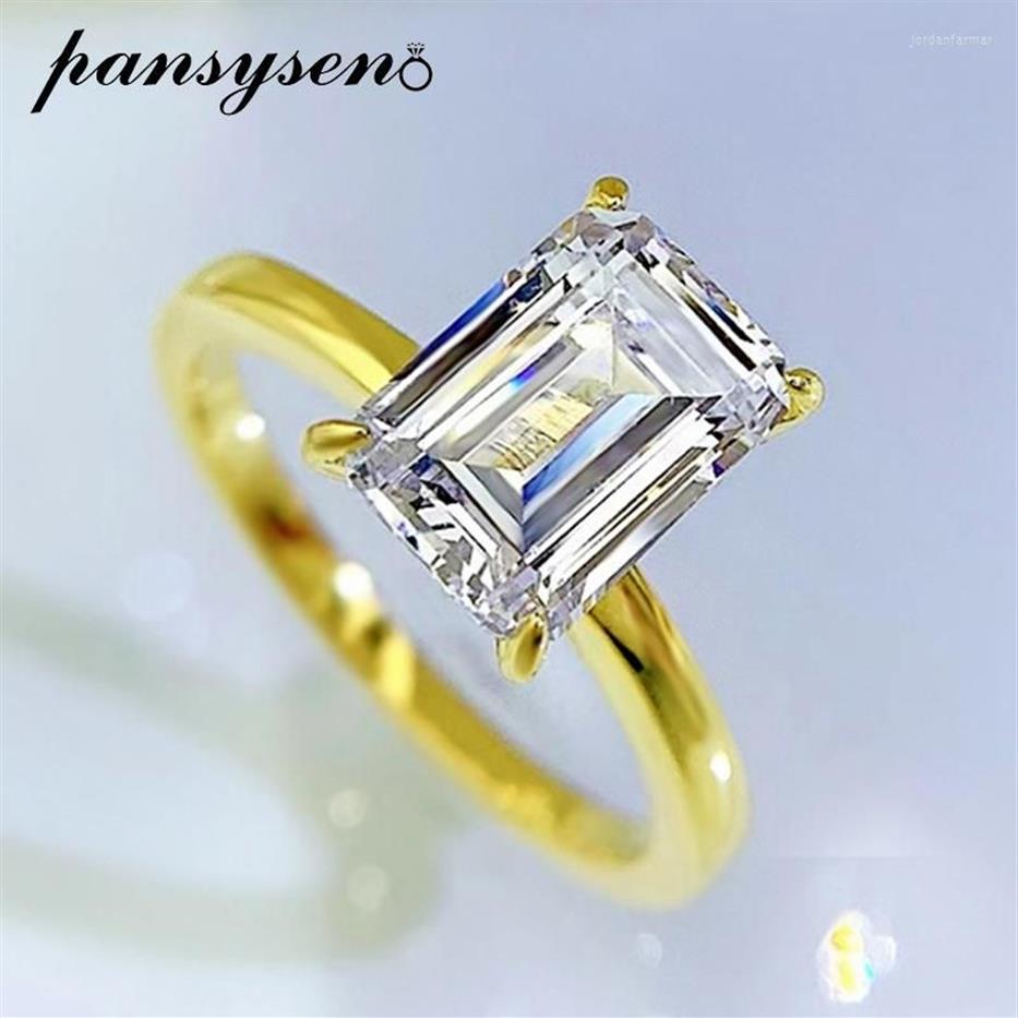 Bagues de cluster Pansysen 18K Gold Couleur Solide 925 Sterling Silver 7 10mm Emerald Cut Simulé Moissanite Diamant pour les femmes Fine Jew345F