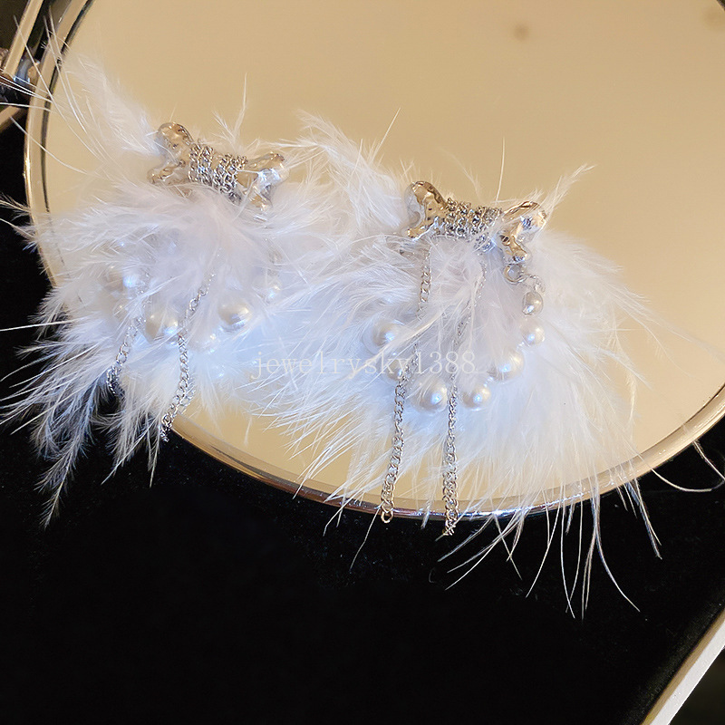 Poste de aguja de plata, borla de plumas blancas con pendientes de perlas para mujer, joyería de moda, Boucle de hadas para mujer Brincos