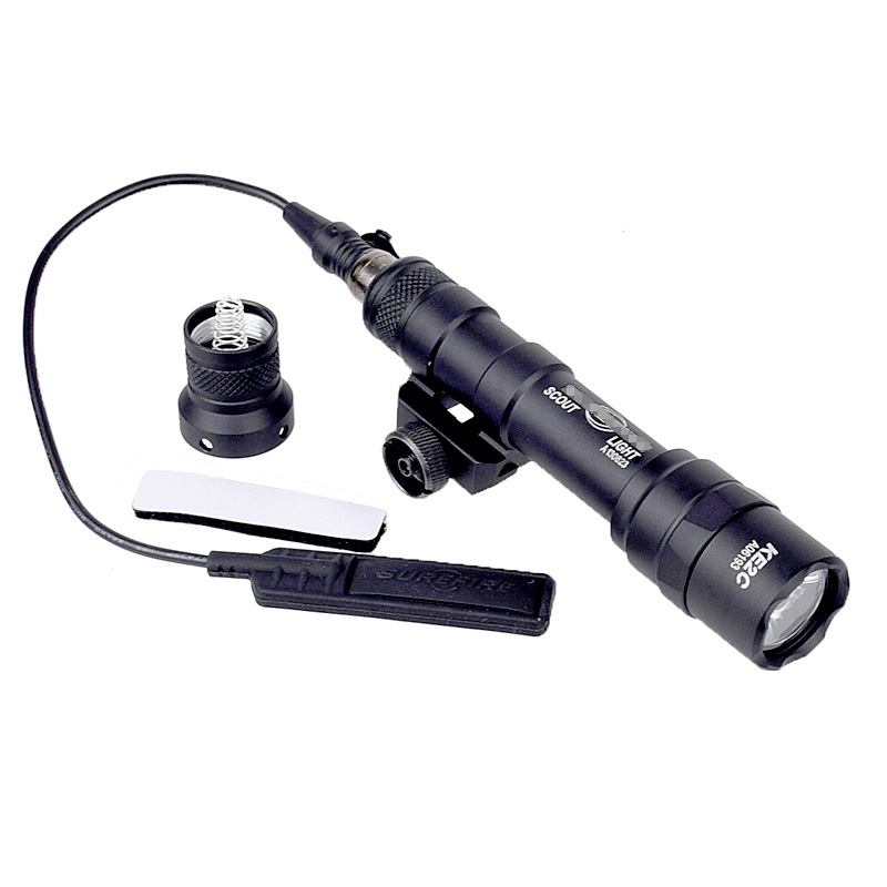 Taktisk SF M600B Vapen Ljus M600 Högpresterande Scout Light LED Rifle Hunting Flashligt 20mm Rail Mount