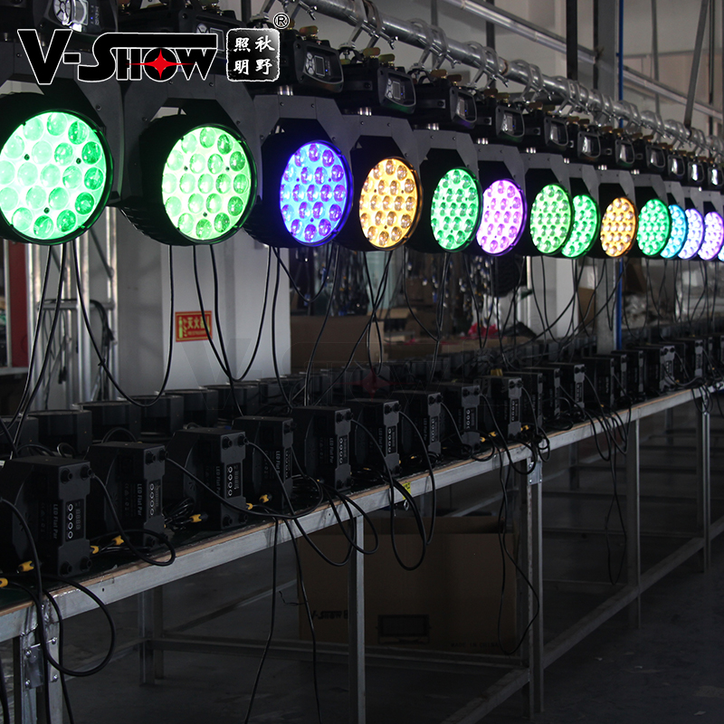 V-show Moving Head Light 19x15W RGBW 4in1 Aura Zoom Wash