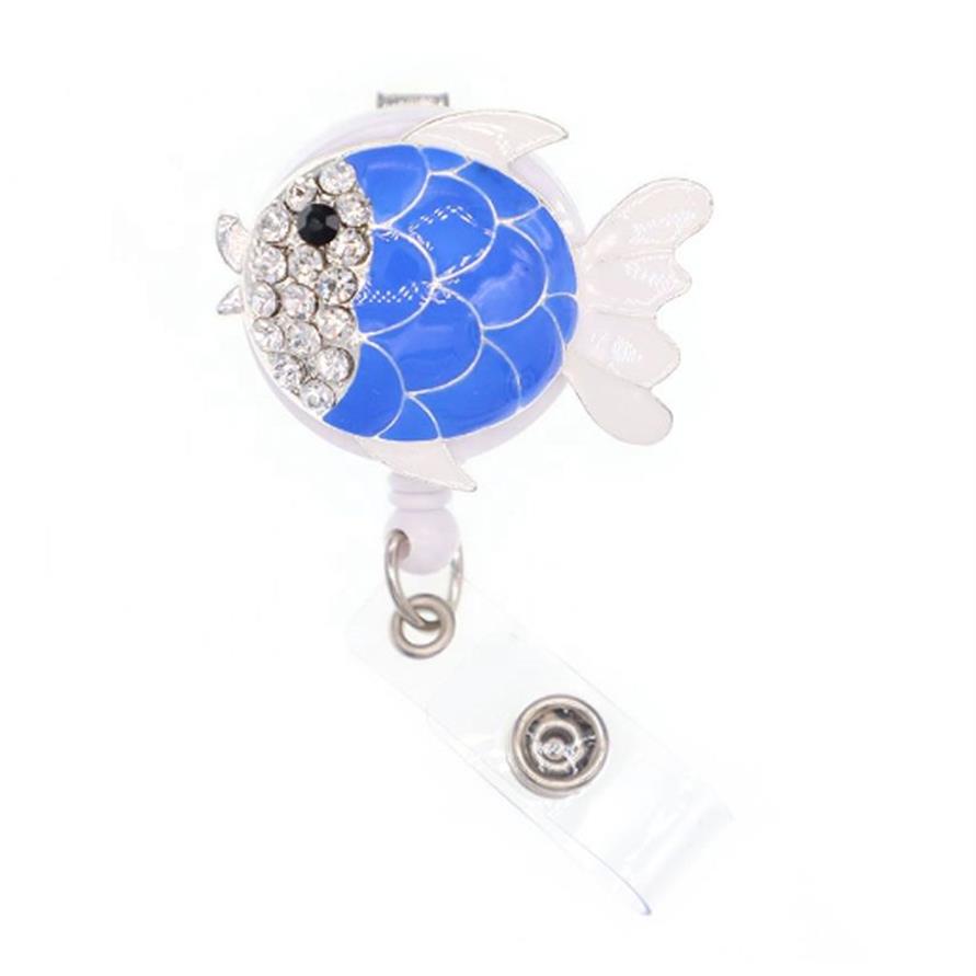 10 Pz / lotto 3 stili Costom Portachiavi Strass Animale Unicorno Maiale Forma di Pesce ID Retrattile Nome Badge Reel Holder Infermiera Medica G2078