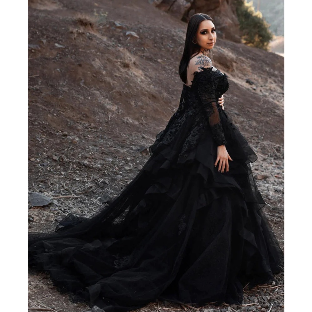 Plus Size Black Wedding Dresses Lace Beaded Sheer V Neck Illusion Long Sleeve Civil Bridal Gown Custom Made Robe De Mariee YD