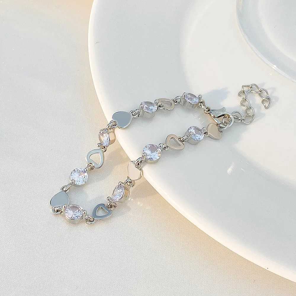 Bracelets de mariage Nouvelle tendance mode élégante délicate brillant doux amour zircon bracelet womens bijoux de mariage cadeau de fête d'anniversaire de tous les jours