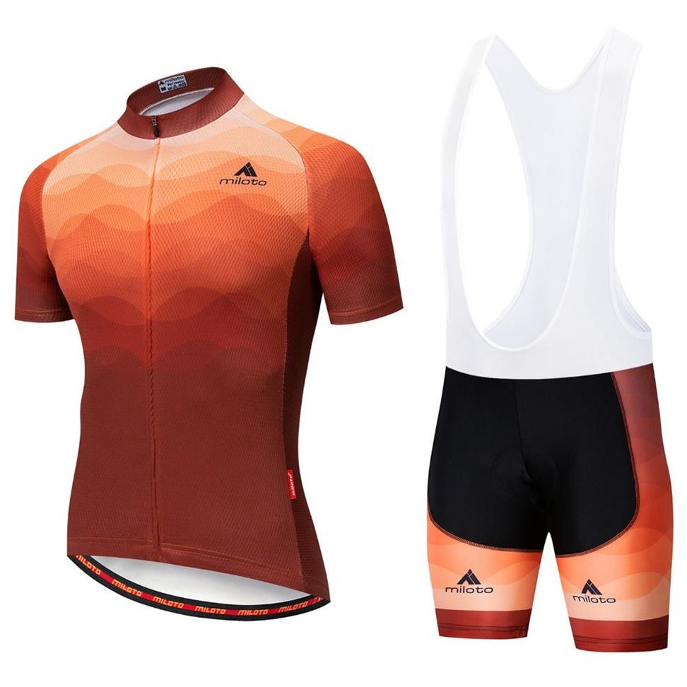 2022 Miloto Maglia da ciclismo estiva Set traspirante Team Racing Sport Kit da bicicletta Abbigliamento da bici corto da uomo M0843235