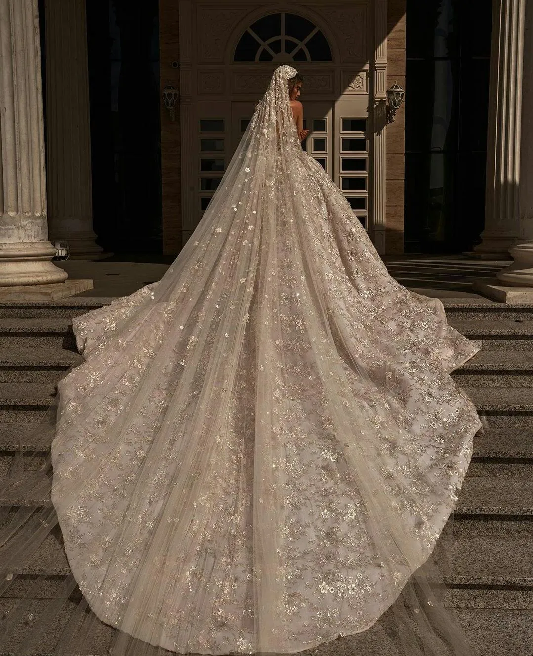 Stunningbride 2024 Дубай Роскошные свадебные платья Плюс Размер Часовня Шлейф Милая Vestido De Novia Свадебные платья с аппликациями на заказ