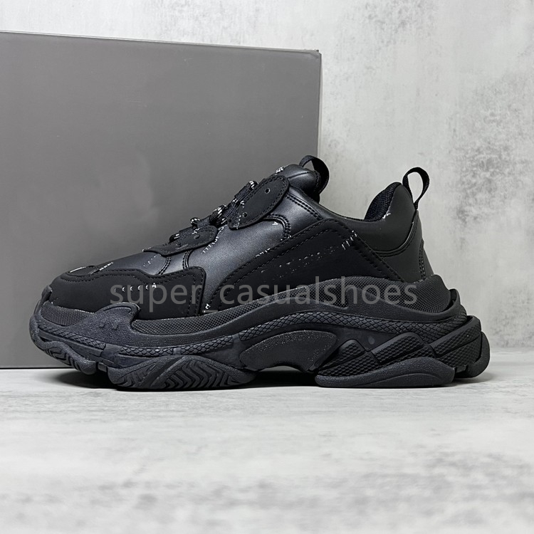 Klassieke Triple S Designer schoenen Parijs 17 FW Mannen Casual Trainers Schoenen Vrouwen Daddy Schoen Platform Sneakers Hoge kwaliteit Dikke bodem running Sport