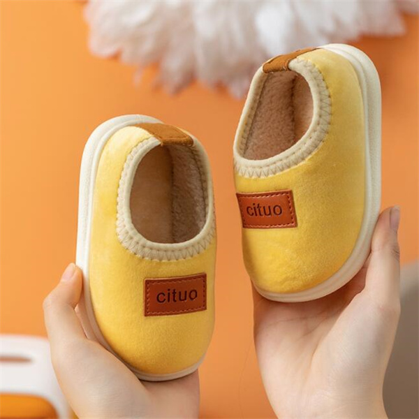 New children's cotton shoes, baby warm in winter, soft-soled cotton mop, fluffy non-slip bag and toddler shoes
