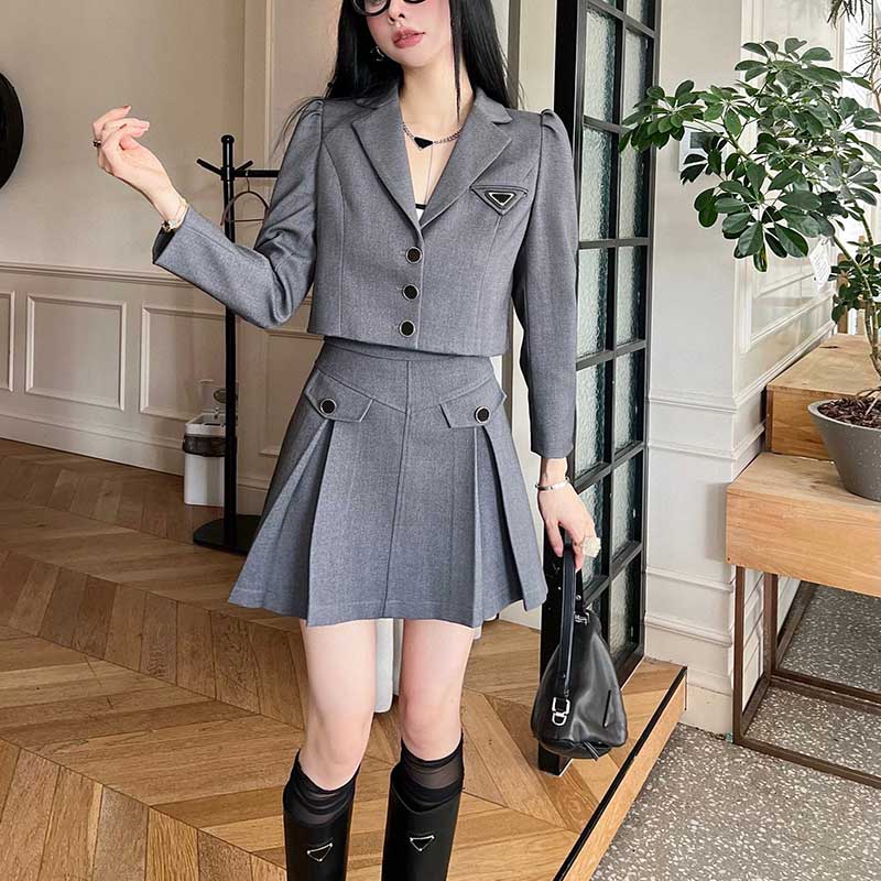 Womens Dress Casual Dresses Blazers Suit 24FW Women Jackets Two Piece Sets Stylist Causal Suits Clothing Stylist Classical Set Long Sleeve S-L