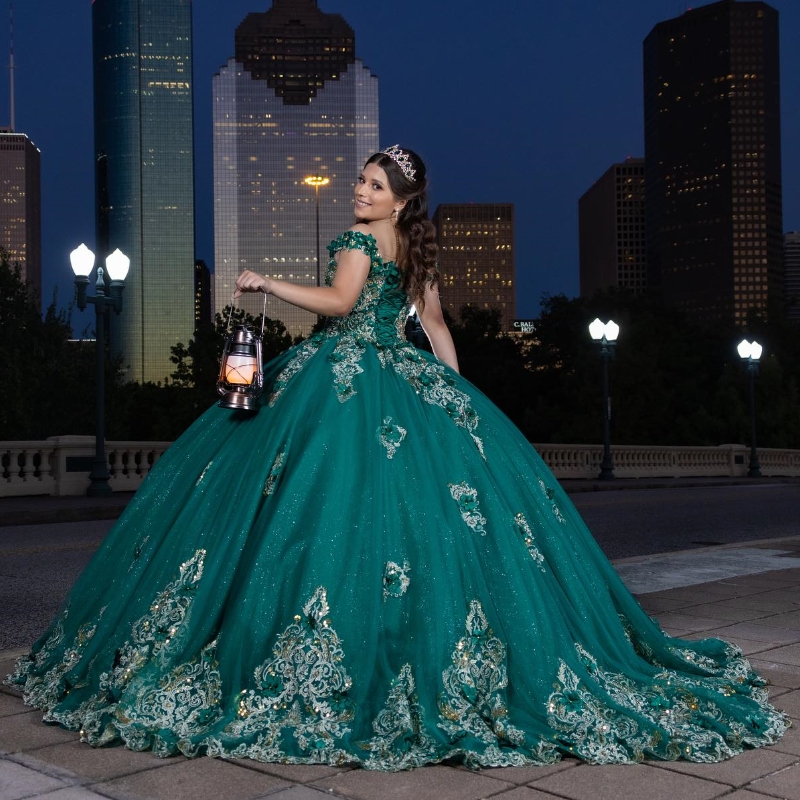 Emerald Green Shiny Off the Shoulder Ball Gown Quinceanera Dresses Floral Appliques Lace Beads Corset Vestidos De 15 Anos