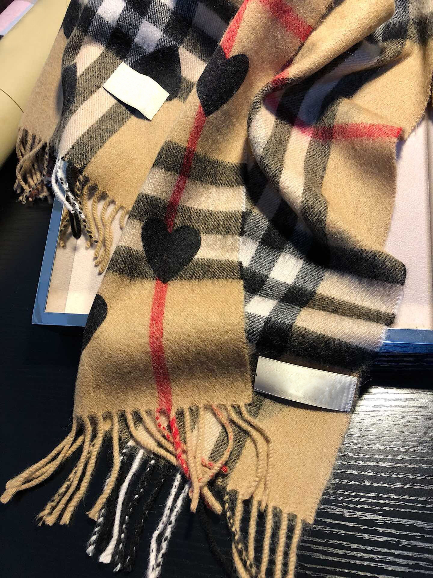 Sciarpa classica in cashmere scozzese donna e uomo, sciarpa invernale di lusso, sciarpa calda di design di alta qualità con scatola