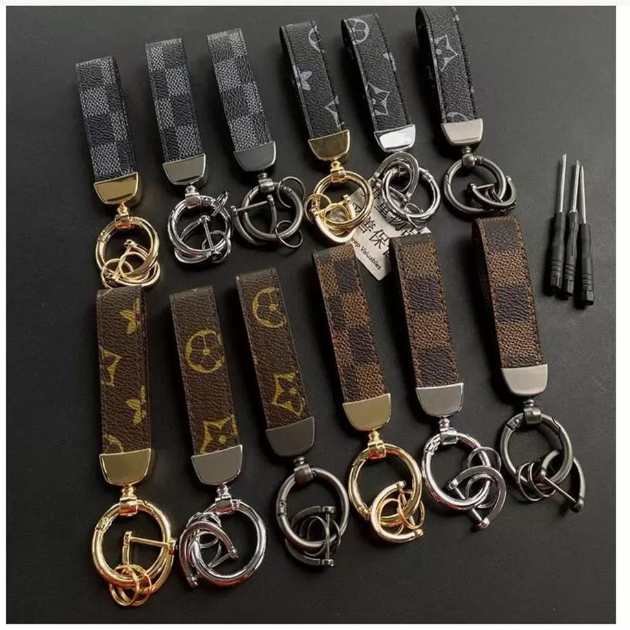 Creativity Presbyopia Print Car Keychain Bag Pendant Charm Jewelry Keyring Holder for Men Gift Fashion PU Leather Flower Grid Desi223G