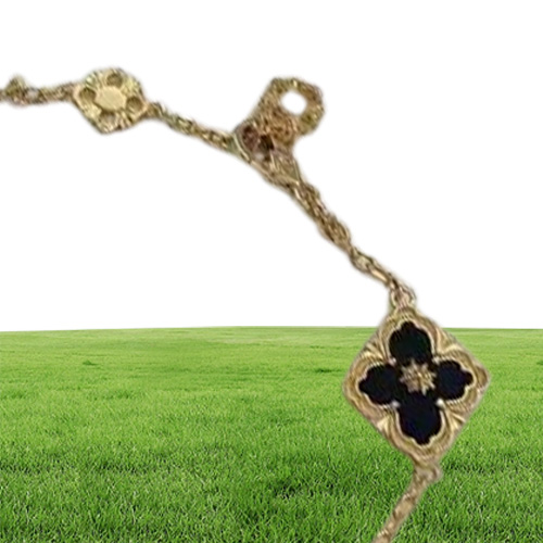 2021 Vintage Solid Color Lucky Four Leaf Clover Fritillary Charm Armband för kvinnor koppararmband smycken italiensk hantverk gåva9177307