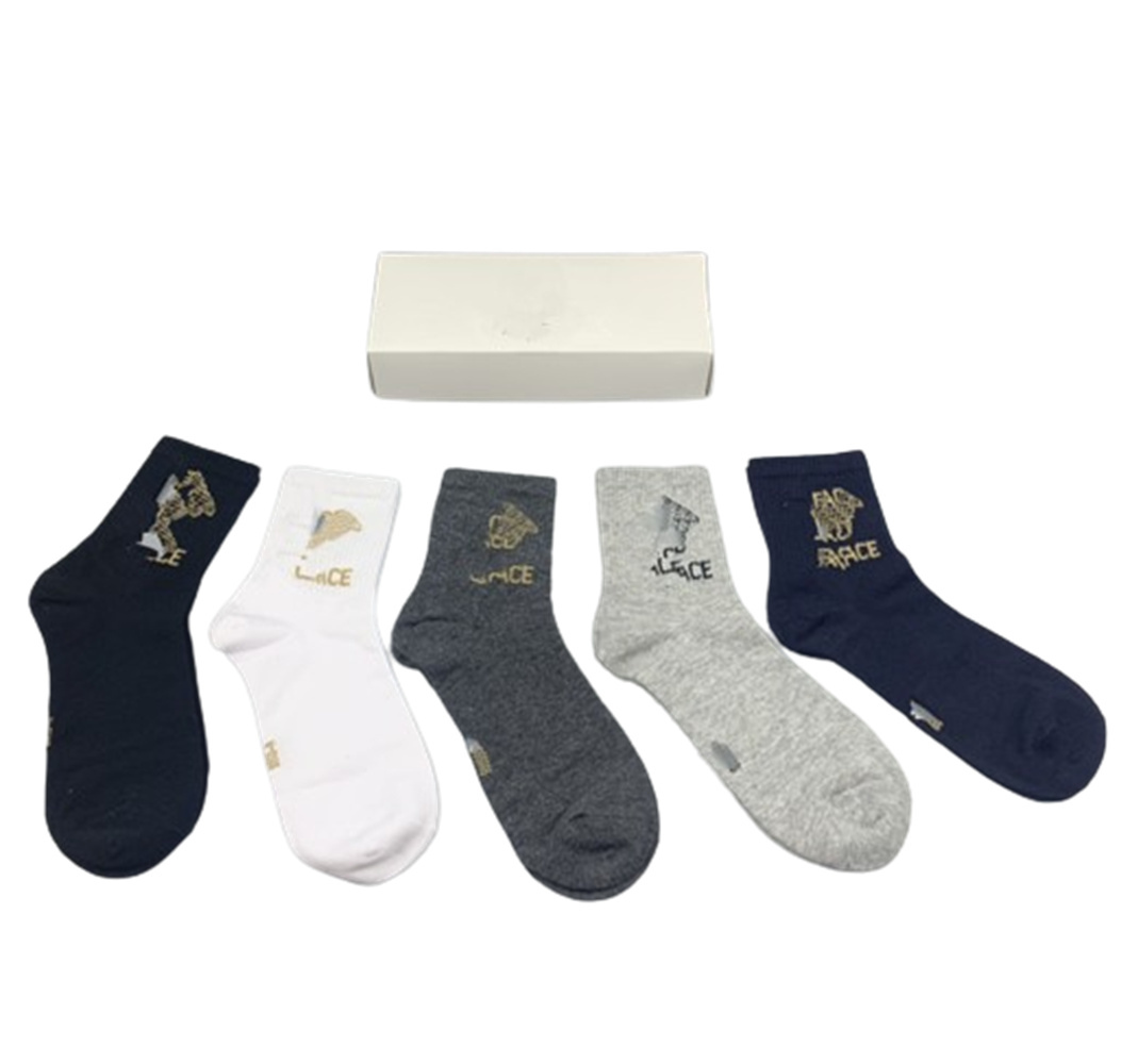 Top vente hommes femmes chaussettes de luxe bas de laine de haute qualité rues seniors chaussettes de genou confortables Designer i7