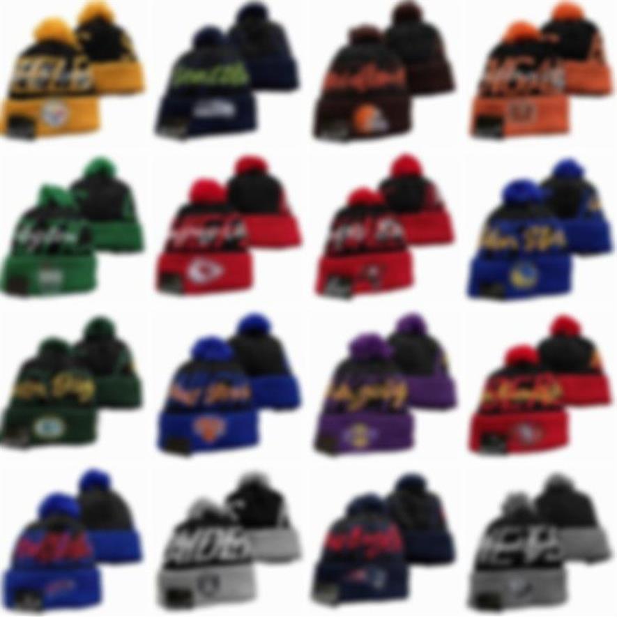 Berretti di colori misti di alta qualità con pompon divertente Moda classica Casual Baseball Finale Tutte le squadre Winter Wool Skullies Berretto da calcio 313b